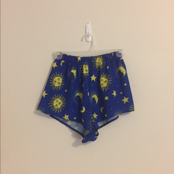 Star and moon summer shorts - Picture 1 of 1